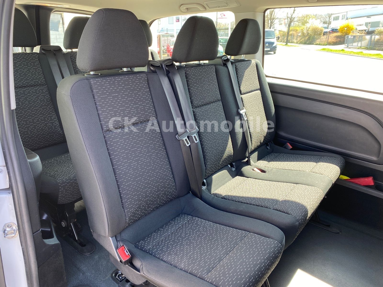 Fahrzeugabbildung Mercedes-Benz Vito Tourer 116 Pro lang Autom./8 Sitze/Navi/Kam