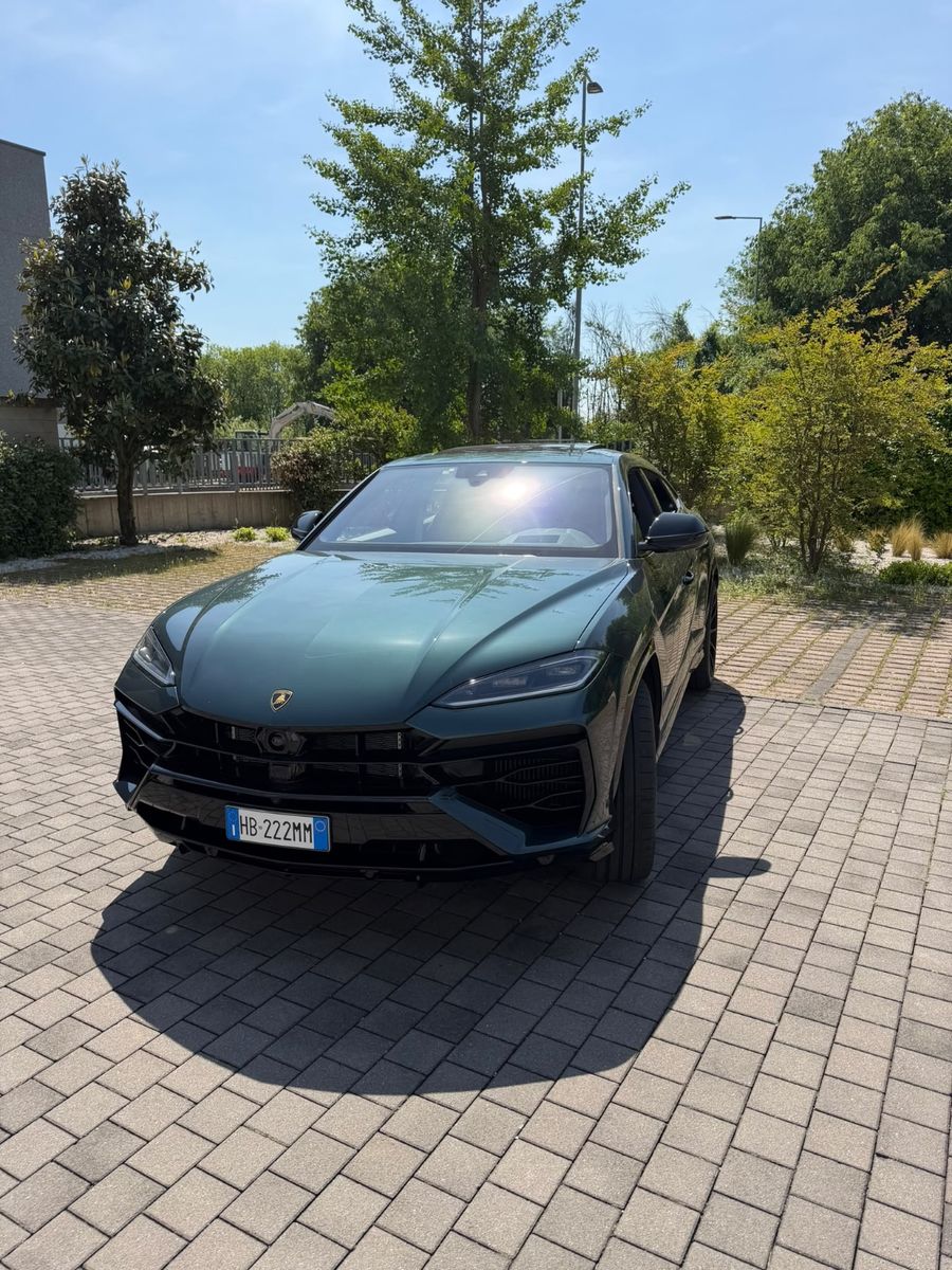 Lamborghini Urus SE