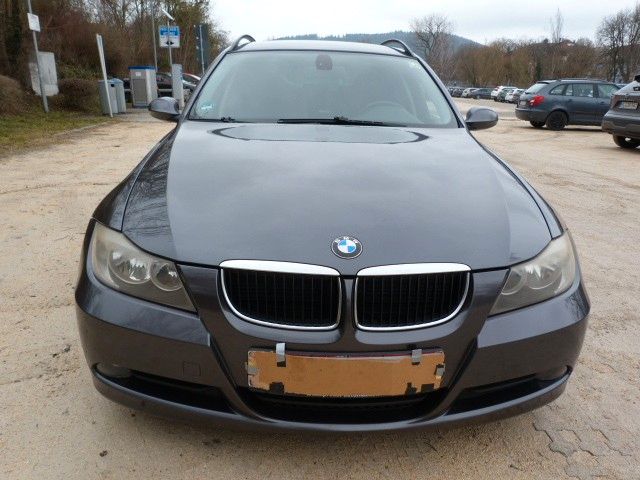 BMW 318d touring