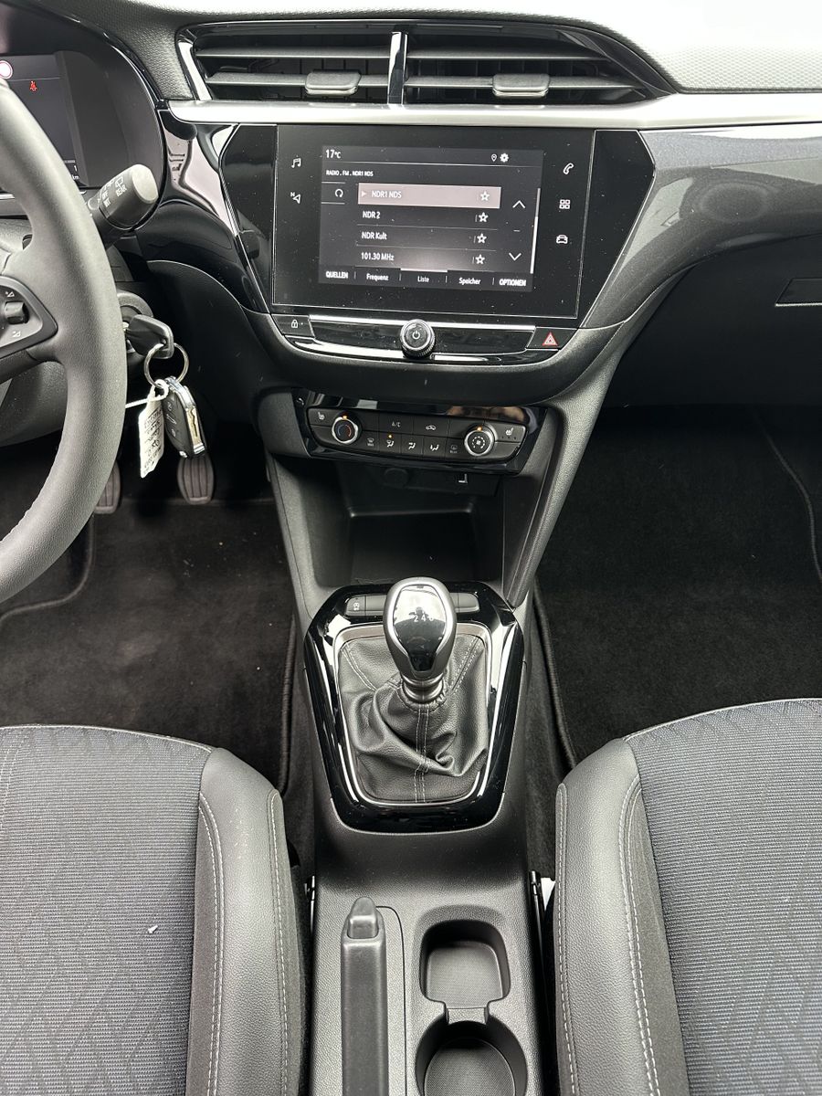 Fahrzeugabbildung Opel Corsa 1.2 5-Türer Elegance LED+DAB+SHZ+EPH+TEMP