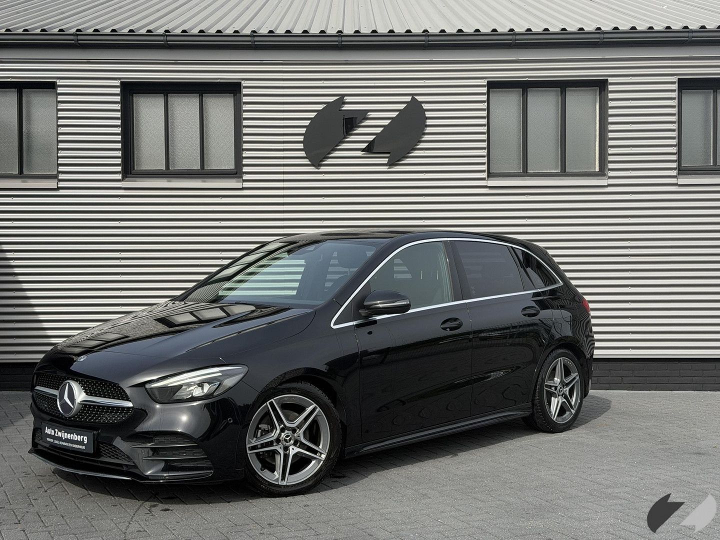 MERCEDES-BENZ B 180 180d Business Solution AMG | Cruise | Carp