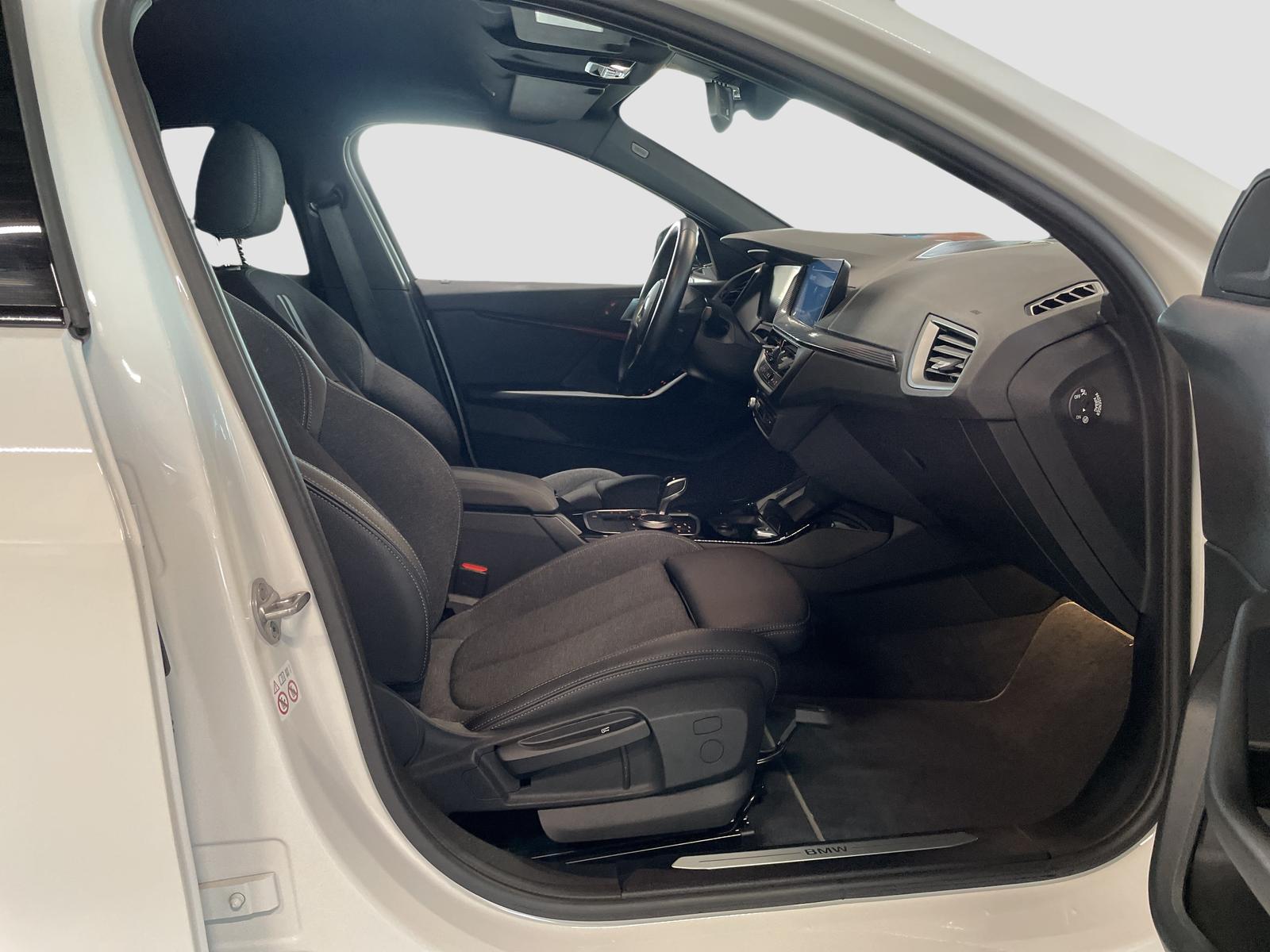 BMW 118 i Sport Line LiveCockpitProf Kamera HiFi LED, миниатюра 8