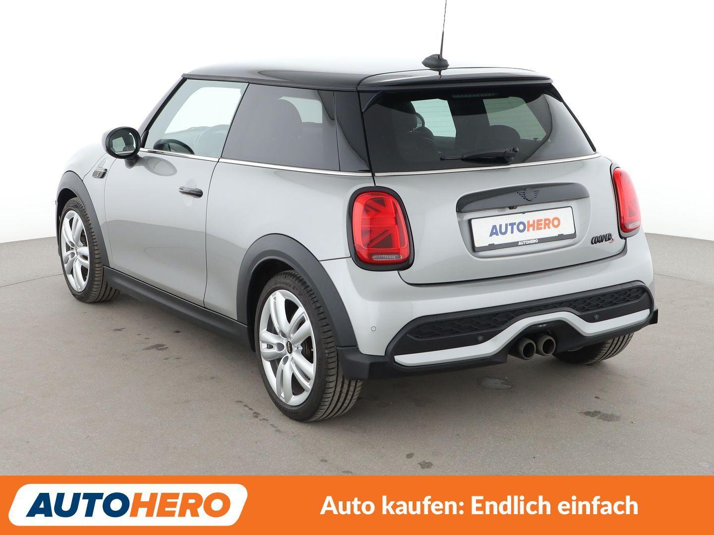 MINI Cooper Resolute Edition Aut.*NAVI*LED*CAM*, миниатюра 3