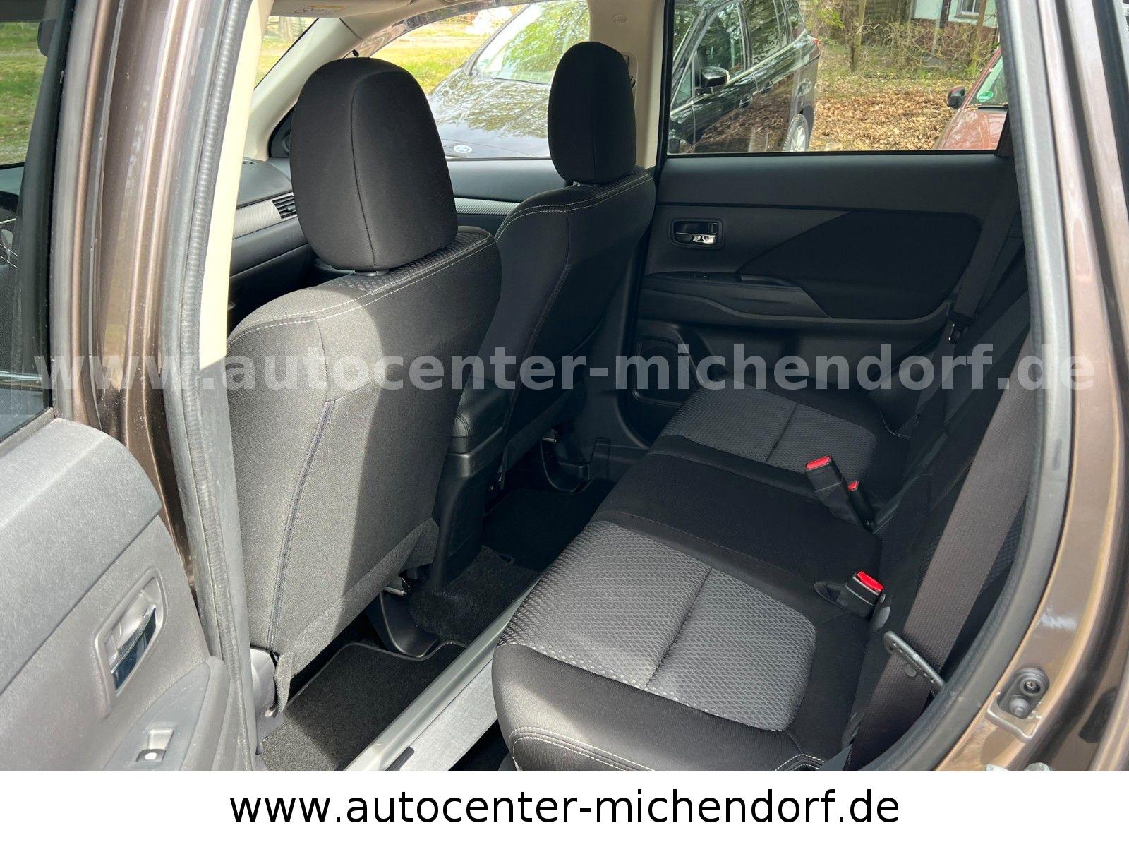 Mitsubishi Outlander *Automatik*AHK*8Fach bereift*4WD