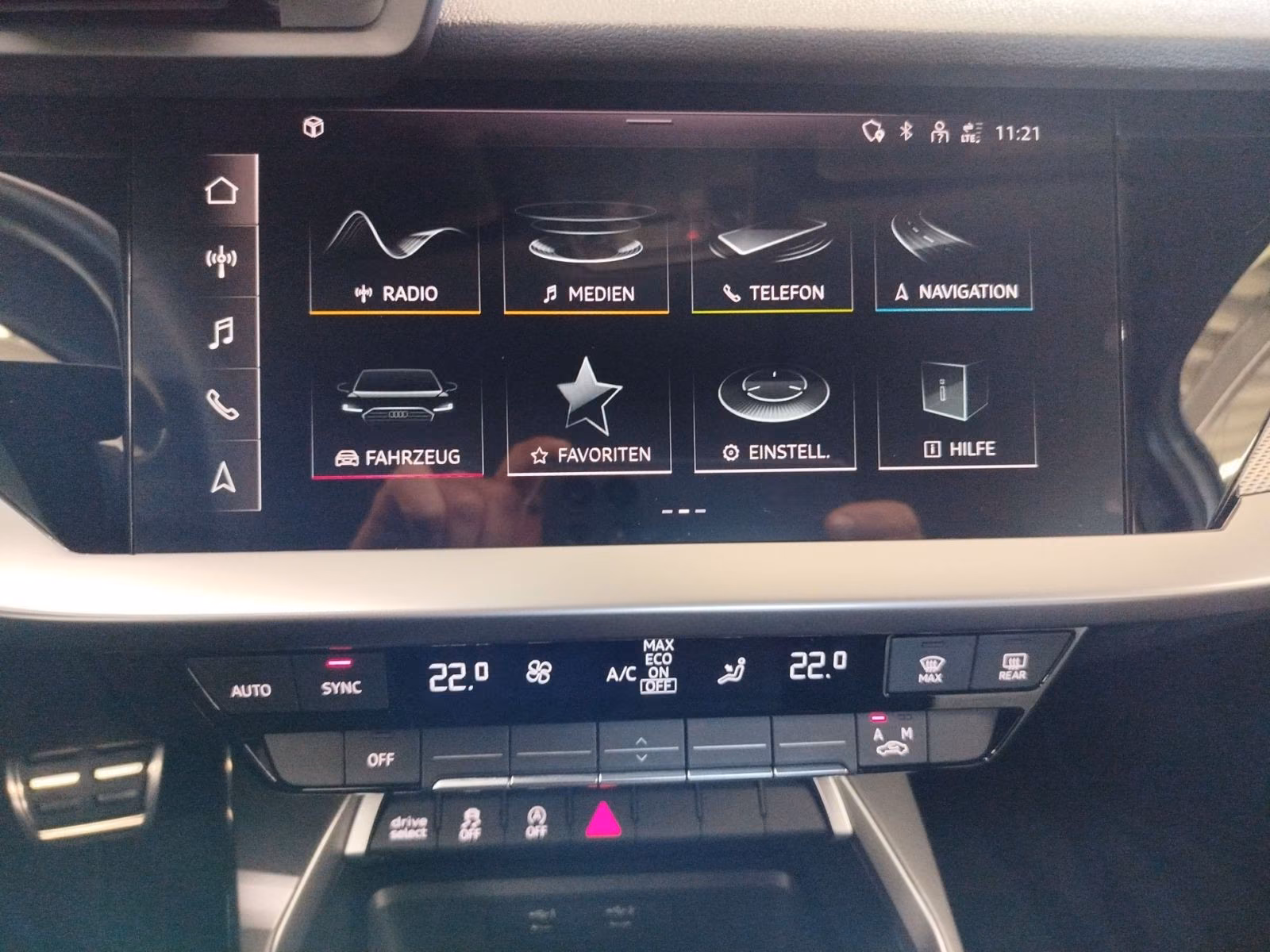 Audi S3 Sportback TFSI quattro S tronic LED PDC, миниатюра 9