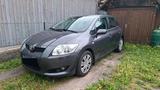 Toyota Auris 1.4 - Toyota Auris in Dresden