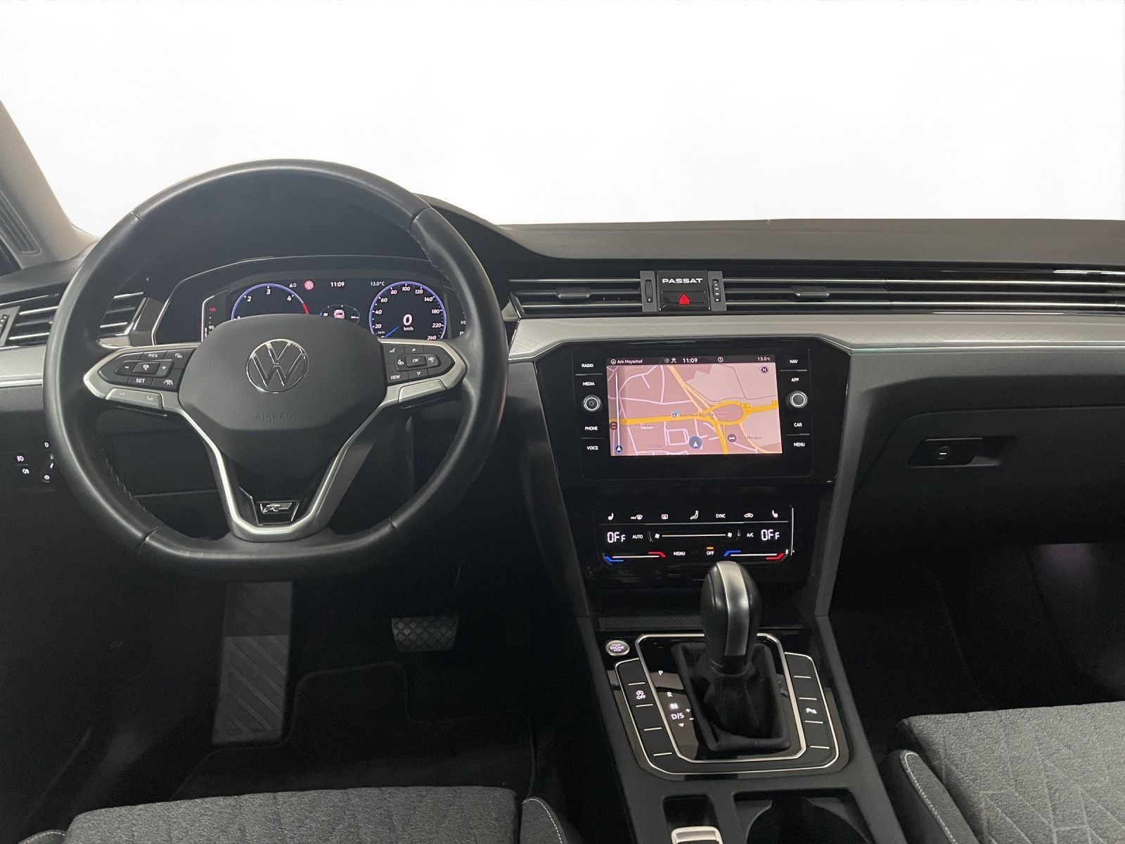 Volkswagen Passat Variant - Bild 22