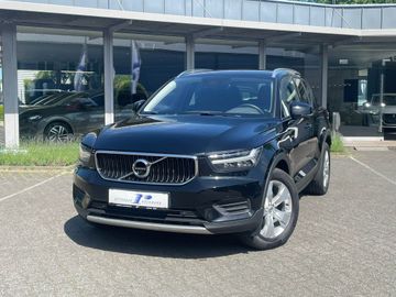 Volvo XC40 - 2