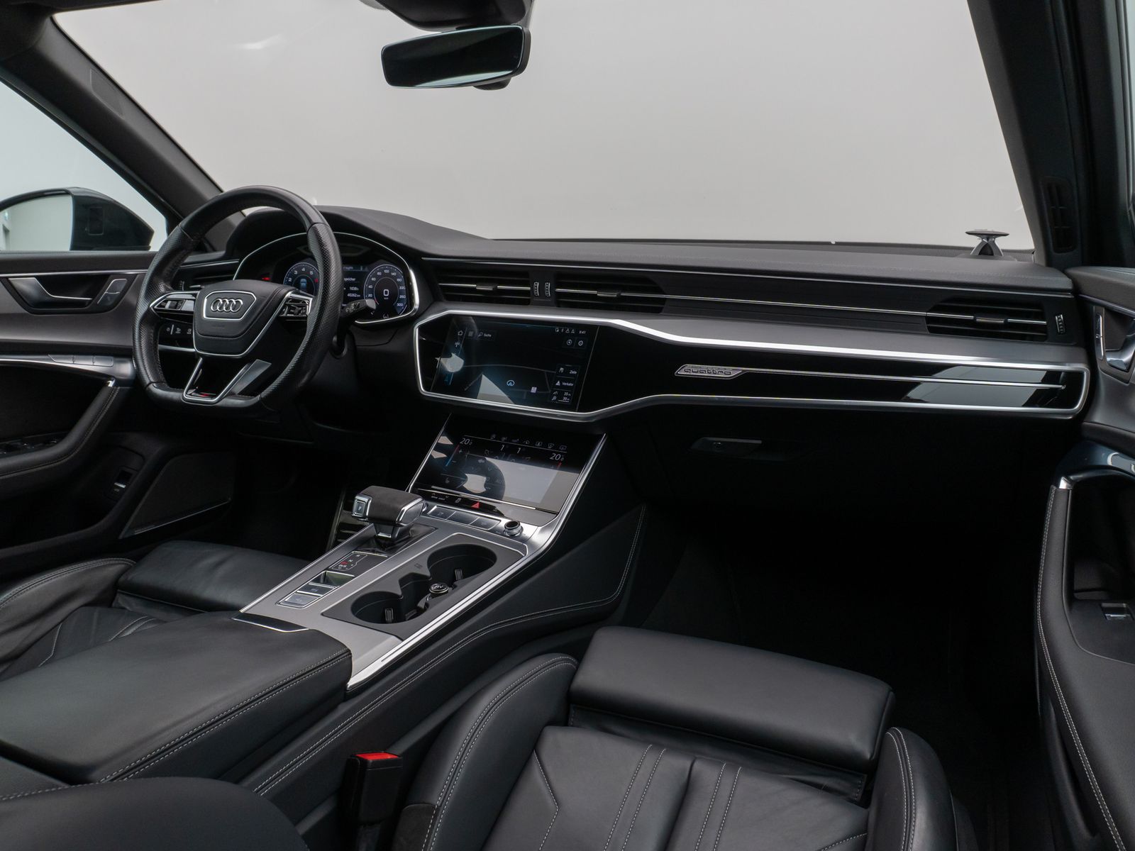 Fahrzeugabbildung Audi A6 Lim. 55 TFSI quattro S-Line + B&O SoftCl HUD
