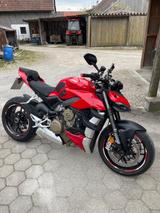 Ducati Streetfighter V4 - Offers