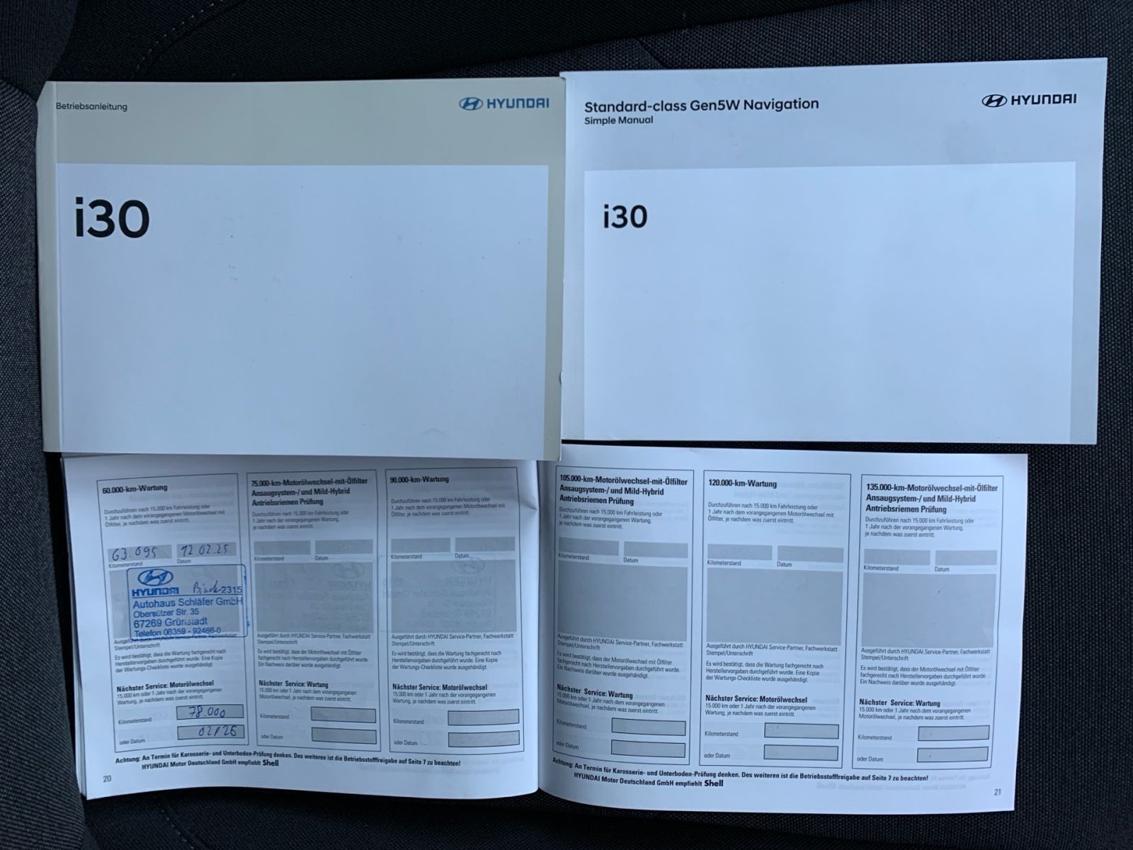 Fahrzeugabbildung Hyundai i30 Kombi 1.0 T-GDI Intro Edition Mild-Hybrid AH