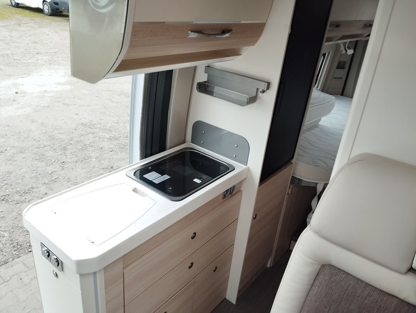 Fahrzeugabbildung Eura Mobil Van V 635 EB Mondial Plus/Mark./Fahrradträger