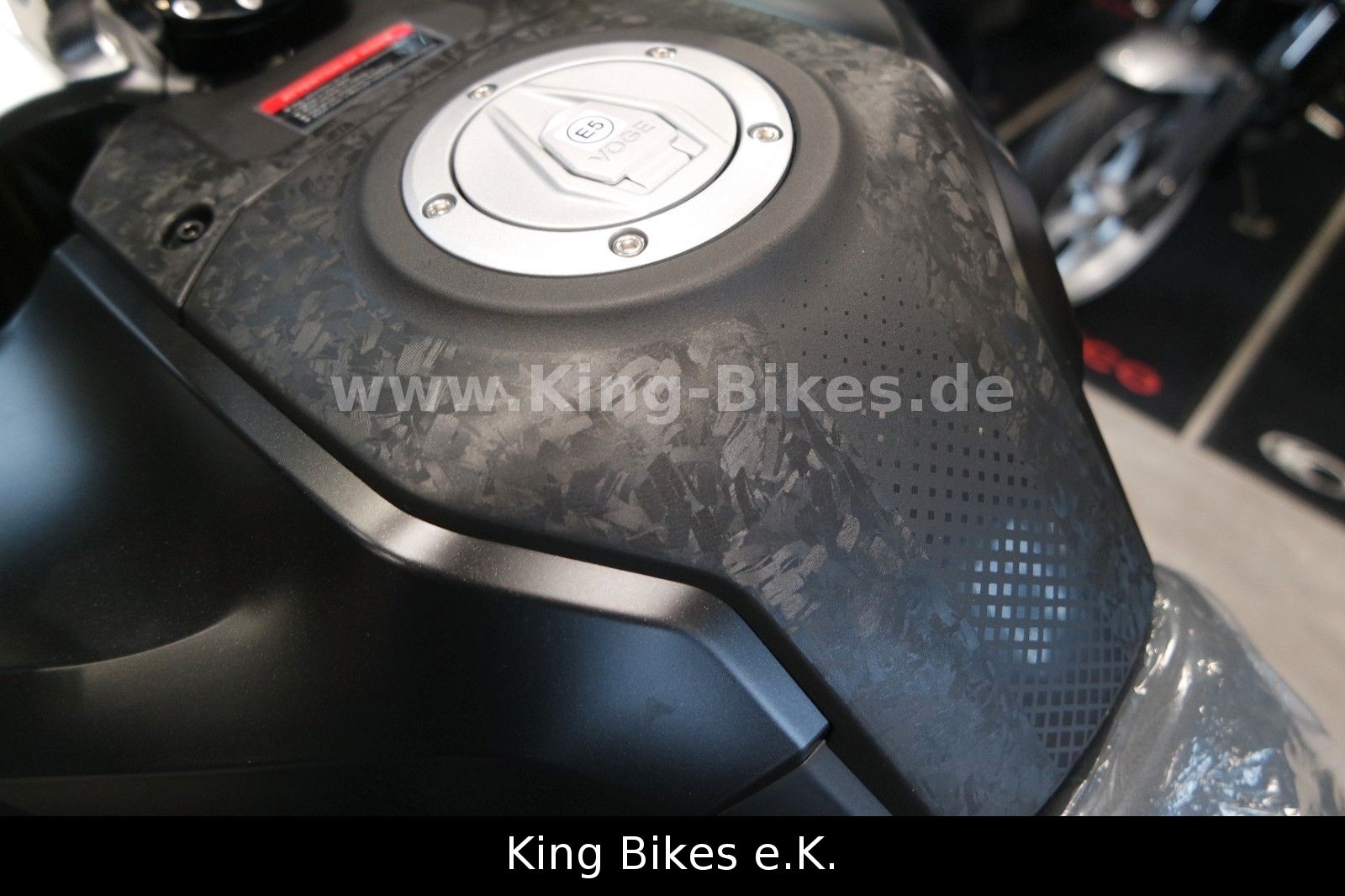 Fahrzeugabbildung VOGE 800 DS RALLY / DS800X RALLY - 3 Jahre Garantie