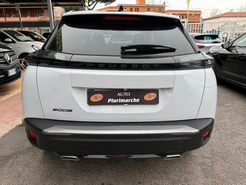 Peugeot 2008 - 6