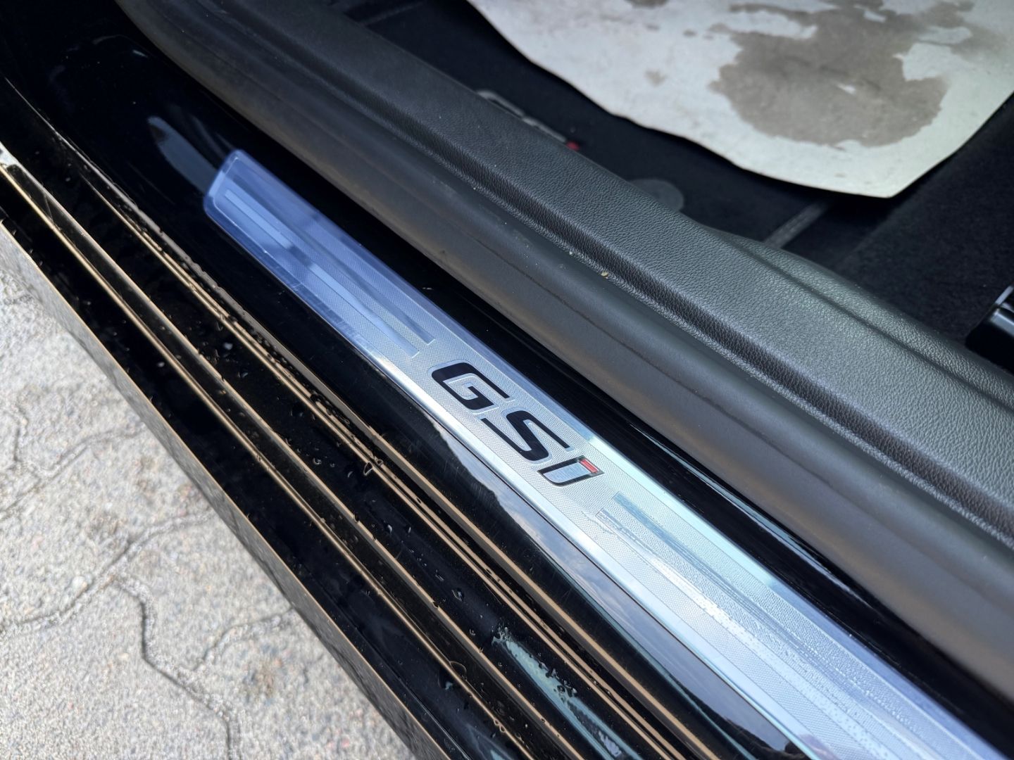Fahrzeugabbildung Opel Insignia B Sports Tourer GSi 4x4 Alcantara