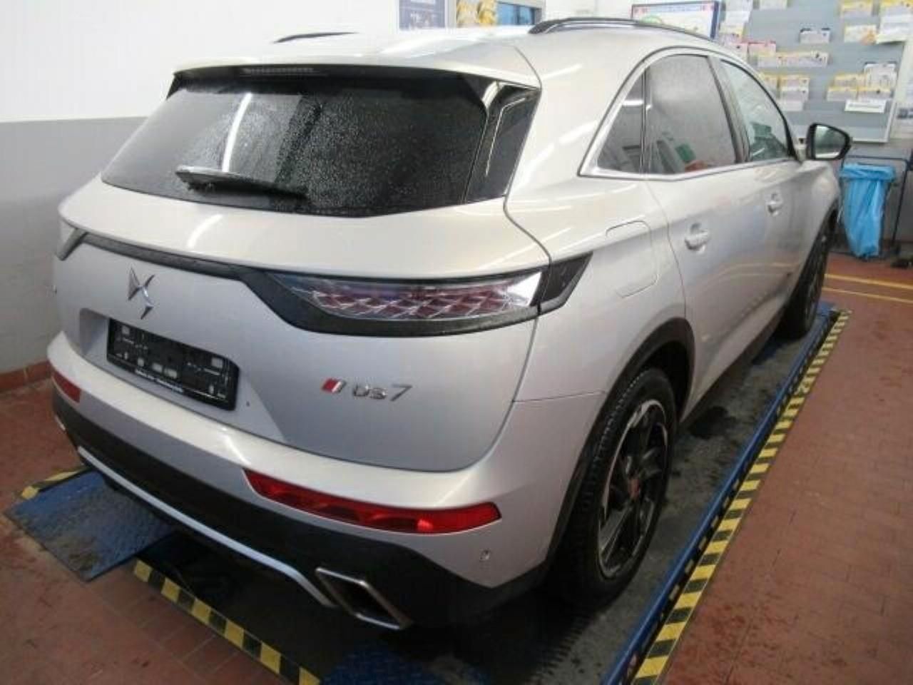 Fahrzeugabbildung DS Automobiles DS7 Crossback E-Tense 225 Performance Line+ Foca