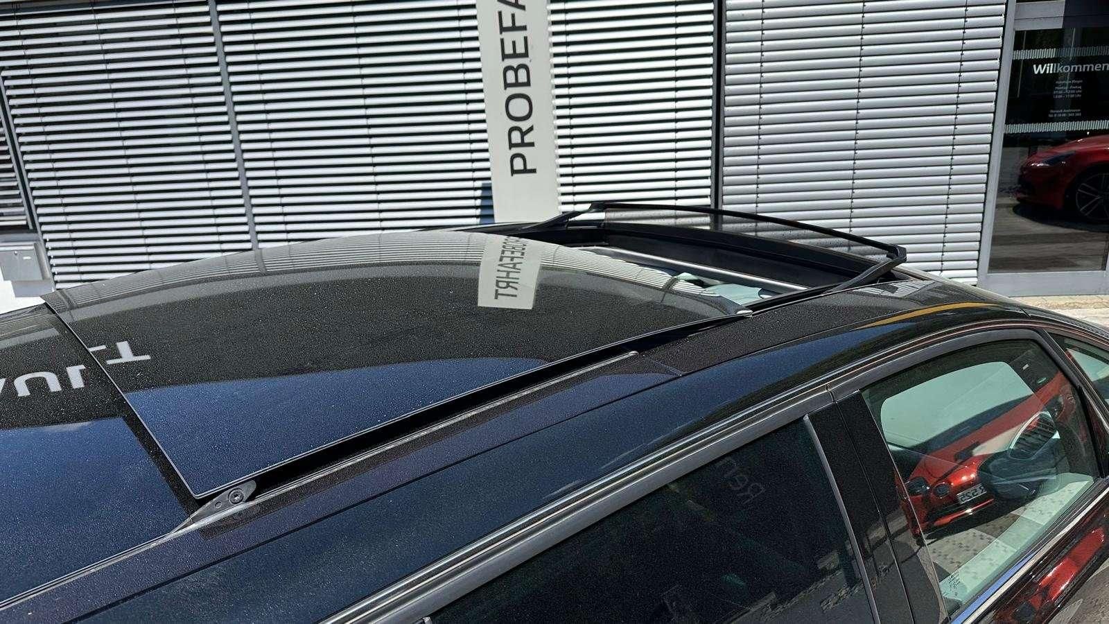 Fahrzeugabbildung Renault Espace Initiale Paris TCe 225 EDC