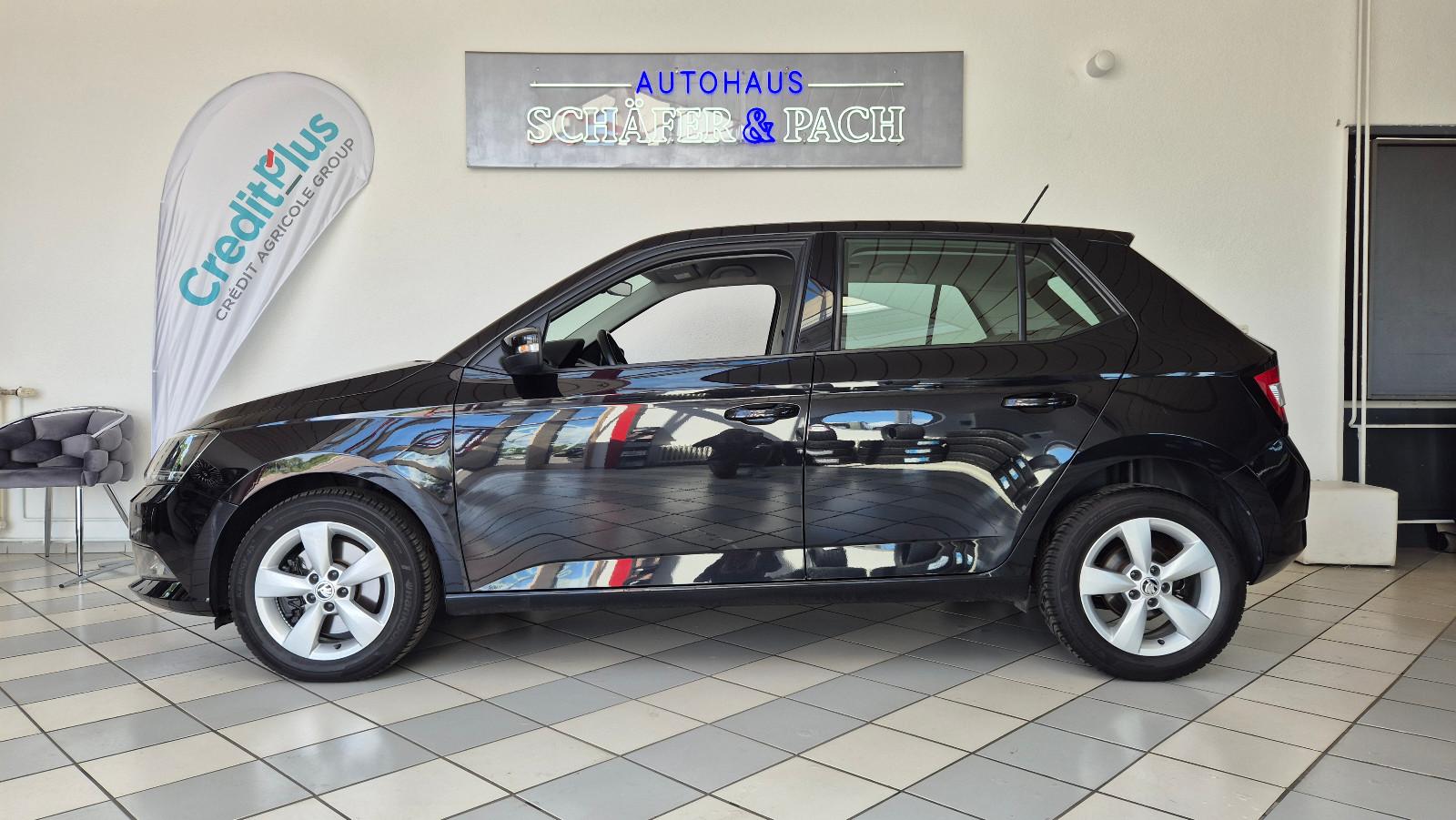 Skoda Fabia Ambition DSG SHZ ACC PDC ALU