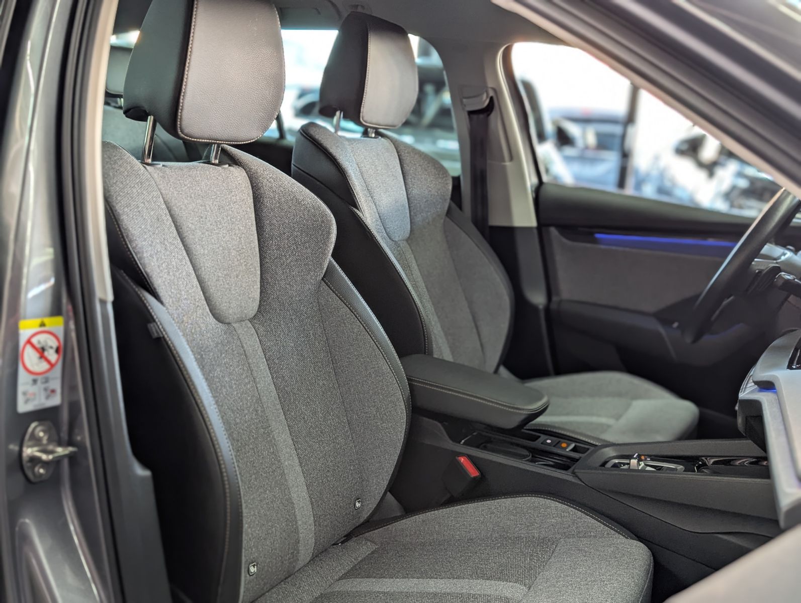 Fahrzeugabbildung SKODA Octavia 1.5 TSI mHEV Style ACC AHK 5J.-Garantie