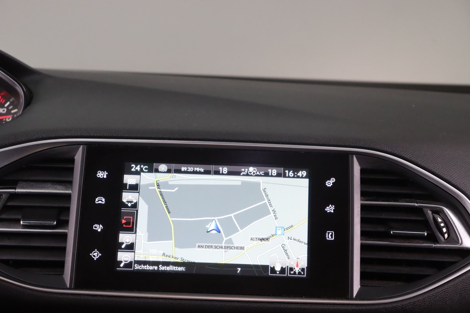 Fahrzeugabbildung Peugeot 308 GT * LED * Teilleder * Navi