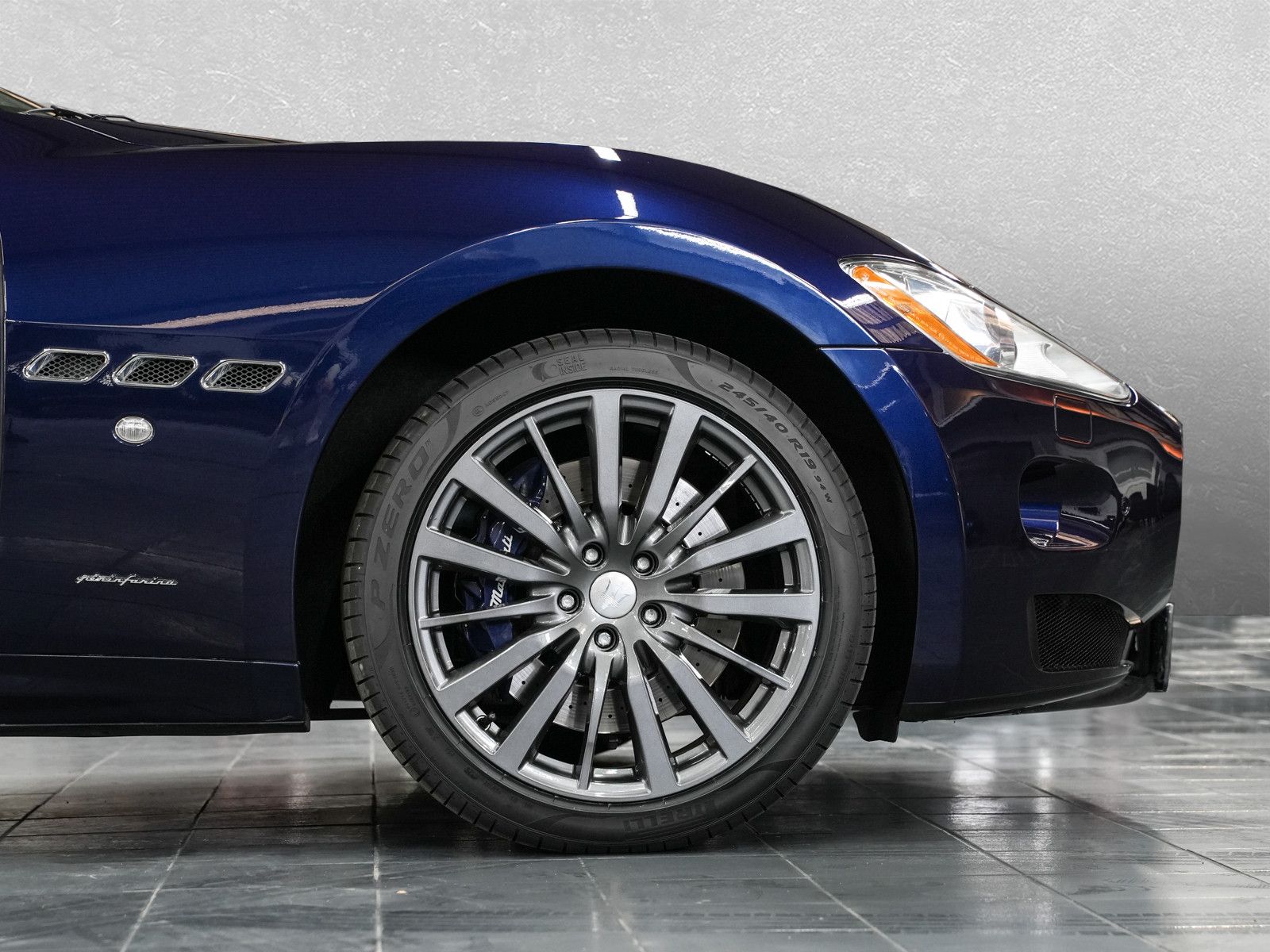 Fahrzeugabbildung Maserati GranCabrio - Originale nur 33.345 Km!