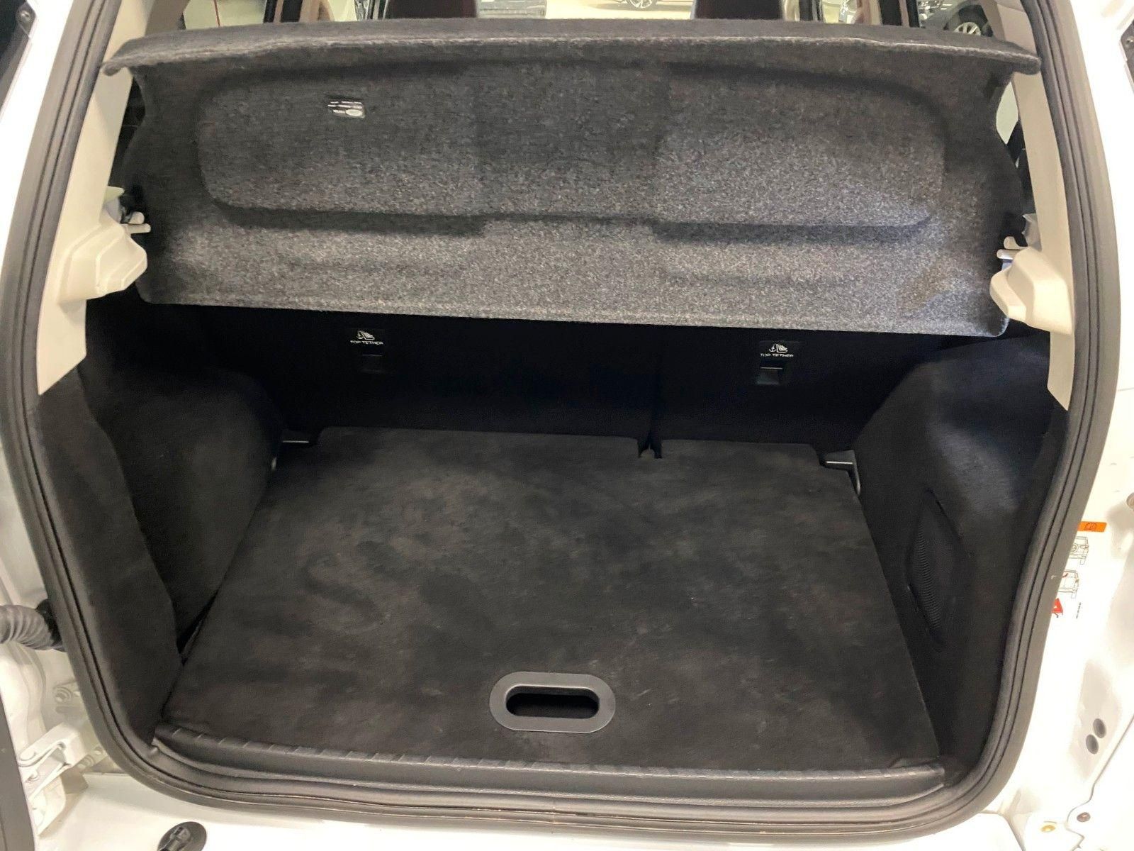 Fahrzeugabbildung Ford 1.0 EcoSport ST-Line+NAVI+XENON+ALLWETTER+KAMERA