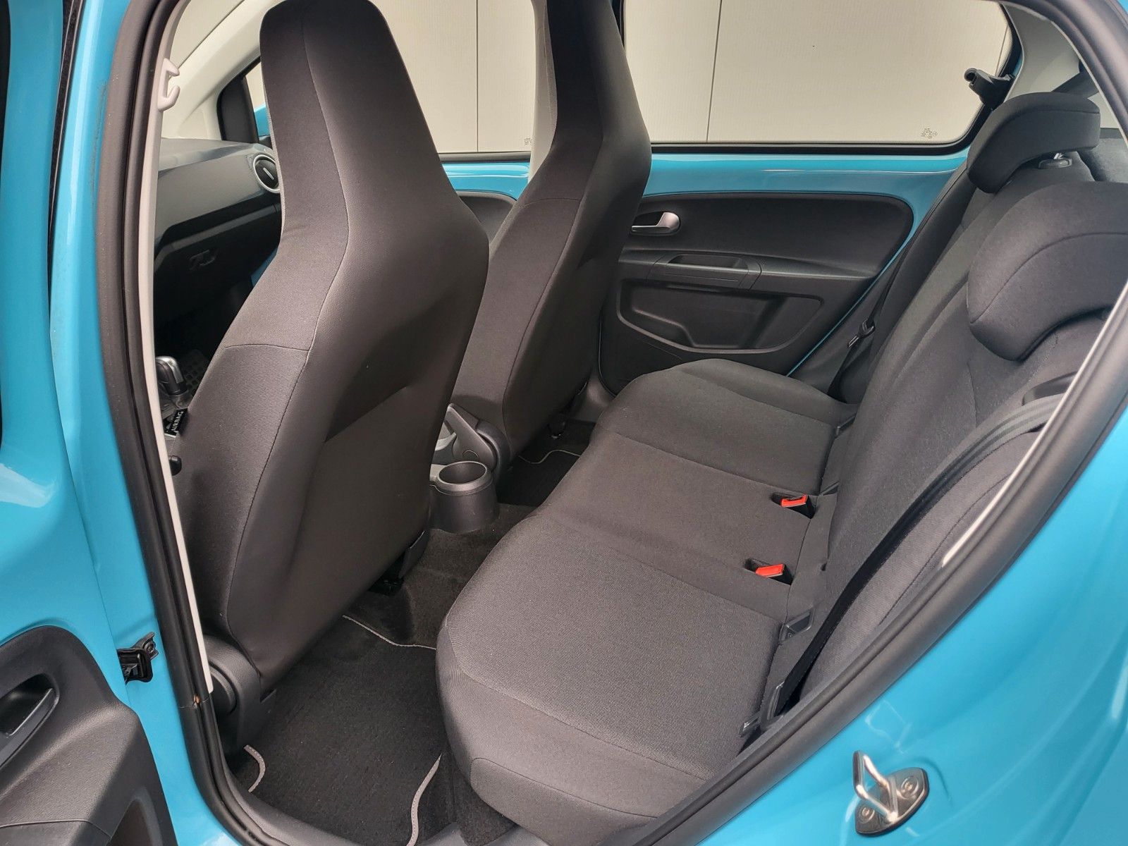Fahrzeugabbildung Volkswagen e-up! 61kw KAMERA SHZ Frontsch. Heizg 8-fach ber