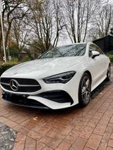 Mercedes-Benz CLA 200 Coupé AMG - Line Automatik LED Navi Alu - Mercedes-Benz CLA 200 in Duisburg