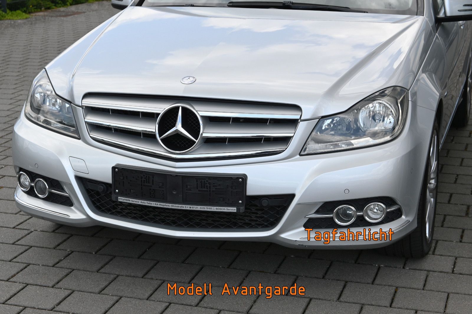 Fahrzeugabbildung Mercedes-Benz C 250 T BlueEFF. AVANTGARDE Facelift °AHK°COMAND