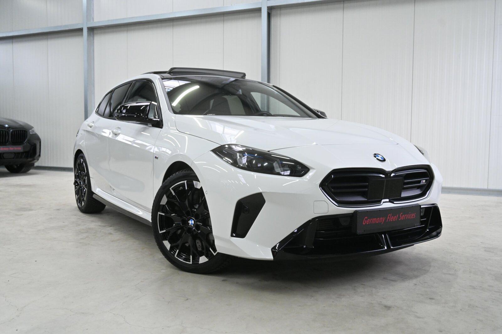 BMW M135i xDrive M-Sport Pro PANO*INNO*HEADUP*19'