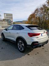 Audi Q3 Sportback 40TDI quatt. Sline AHK 5J GAR 8fach - Audi Q3: Sportback Sline