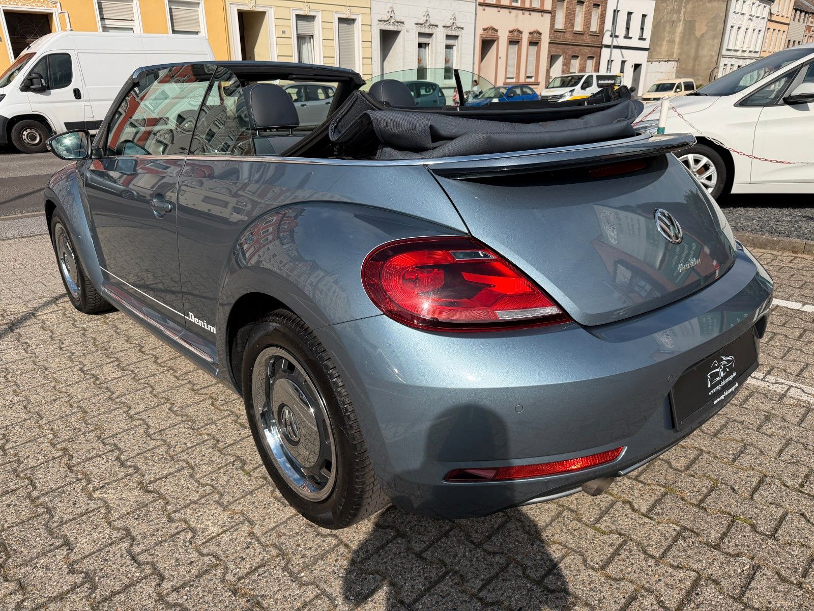 Fahrzeugabbildung Volkswagen Beetle Cabriolet SONDERM. DENIM AUTOM. SCHECKH.