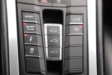 2011 Porsche 991 缩略图 15