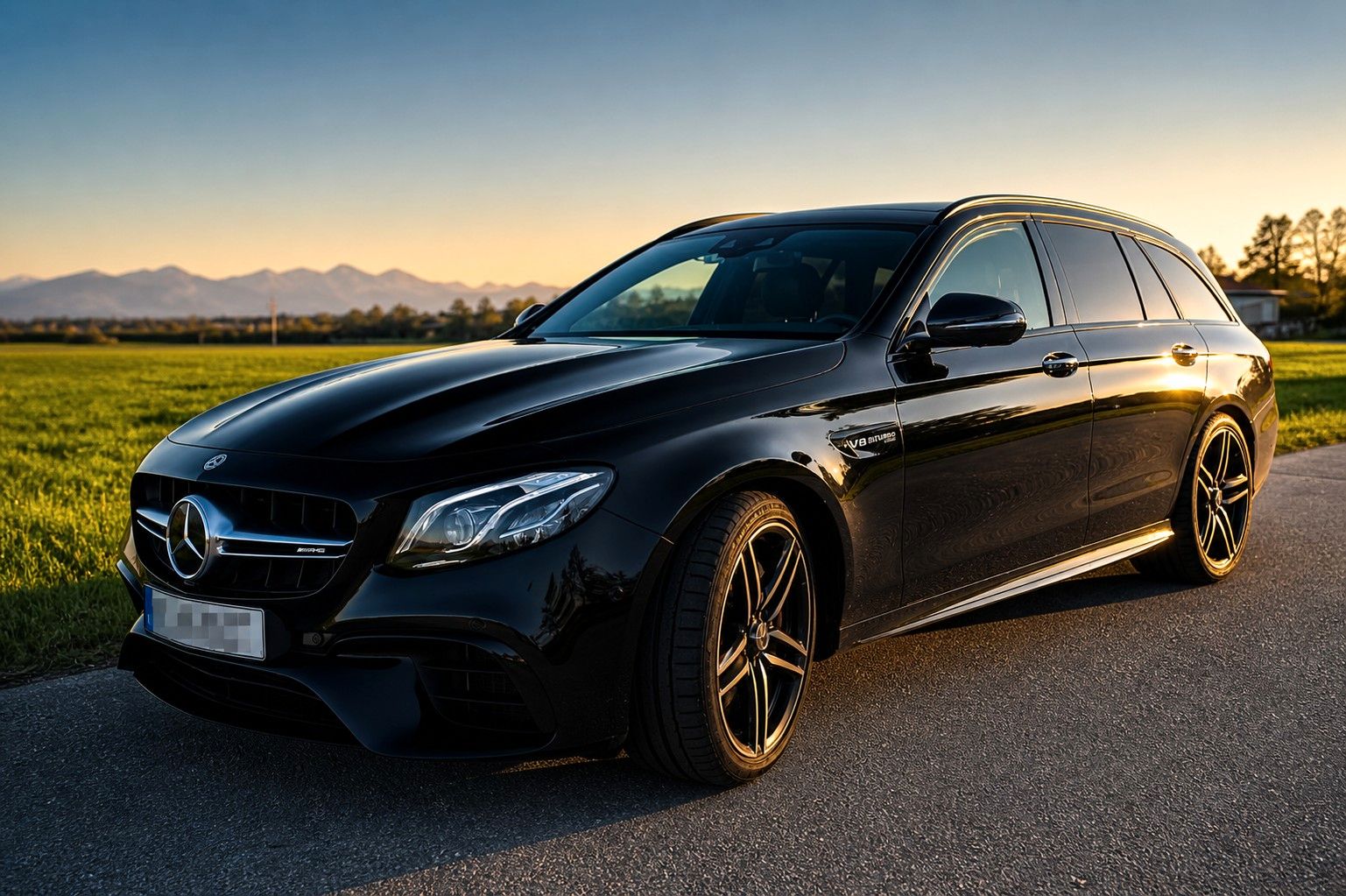 MERCEDES-BENZ Mercedes-Benz E63 S AMG T 4MATIC+ | Garantie 08/