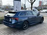 Skoda Octavia Combi 1.4 TSI DSG First Edition iV HUD - Skoda Octavia mit Hybrid-Antrieb: Automatik