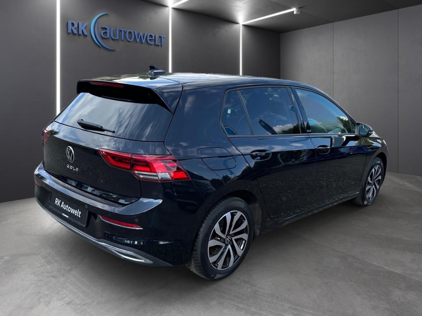 Volkswagen Golf VIII Active 1.5 TSI LED Navi Climatronic Si, миниатюра 4