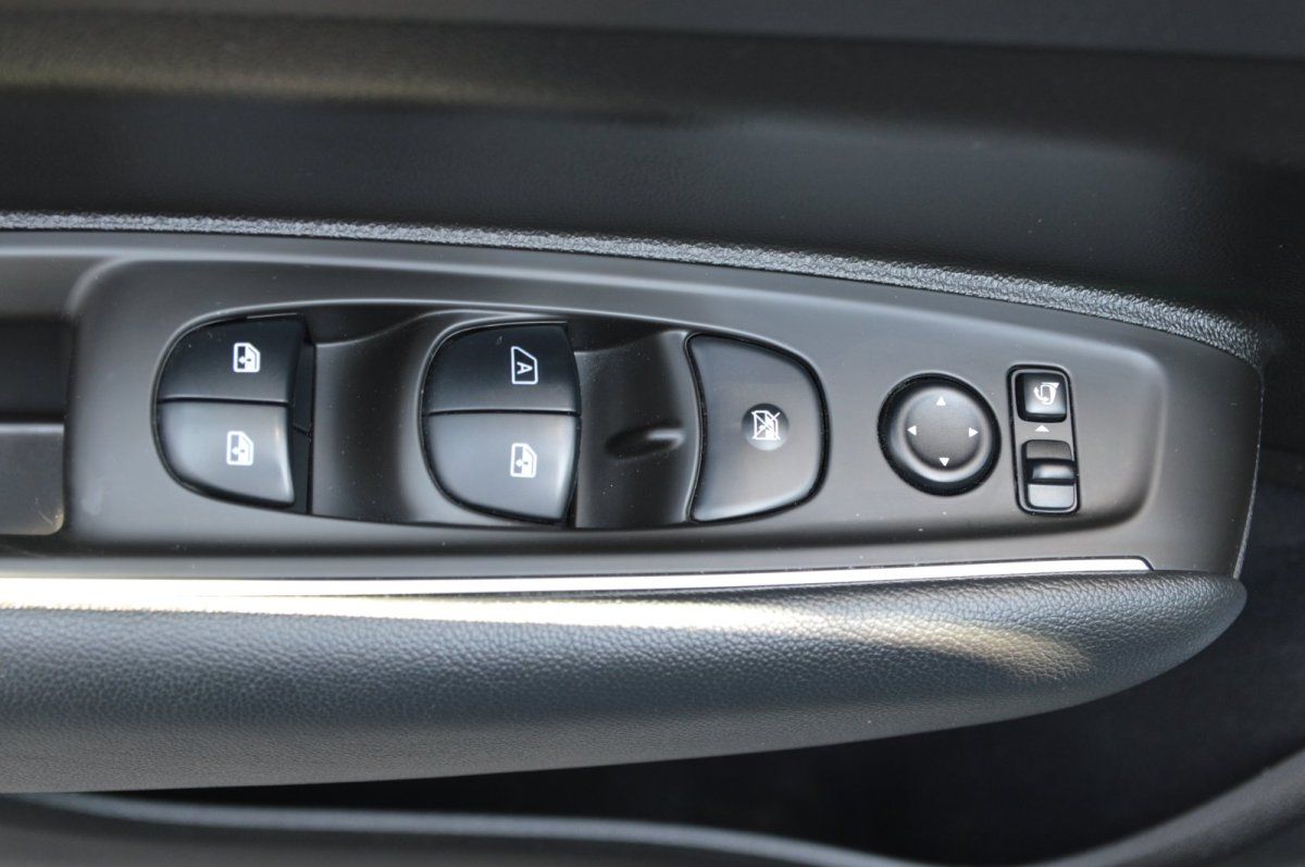 Fahrzeugabbildung Renault Koleos Intens LED AHK SHZ Schiebedach