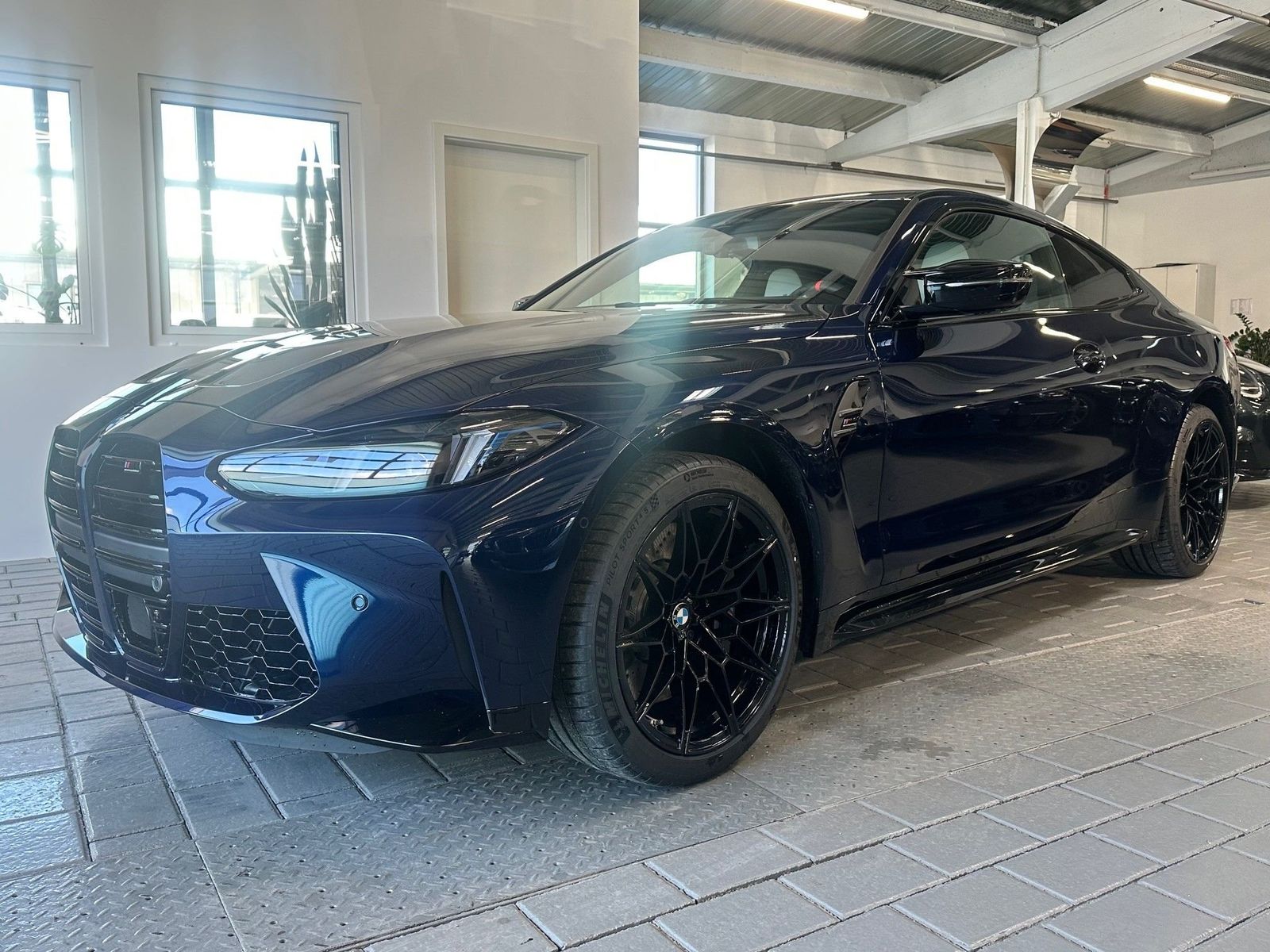 BMW M4 - Bild 2