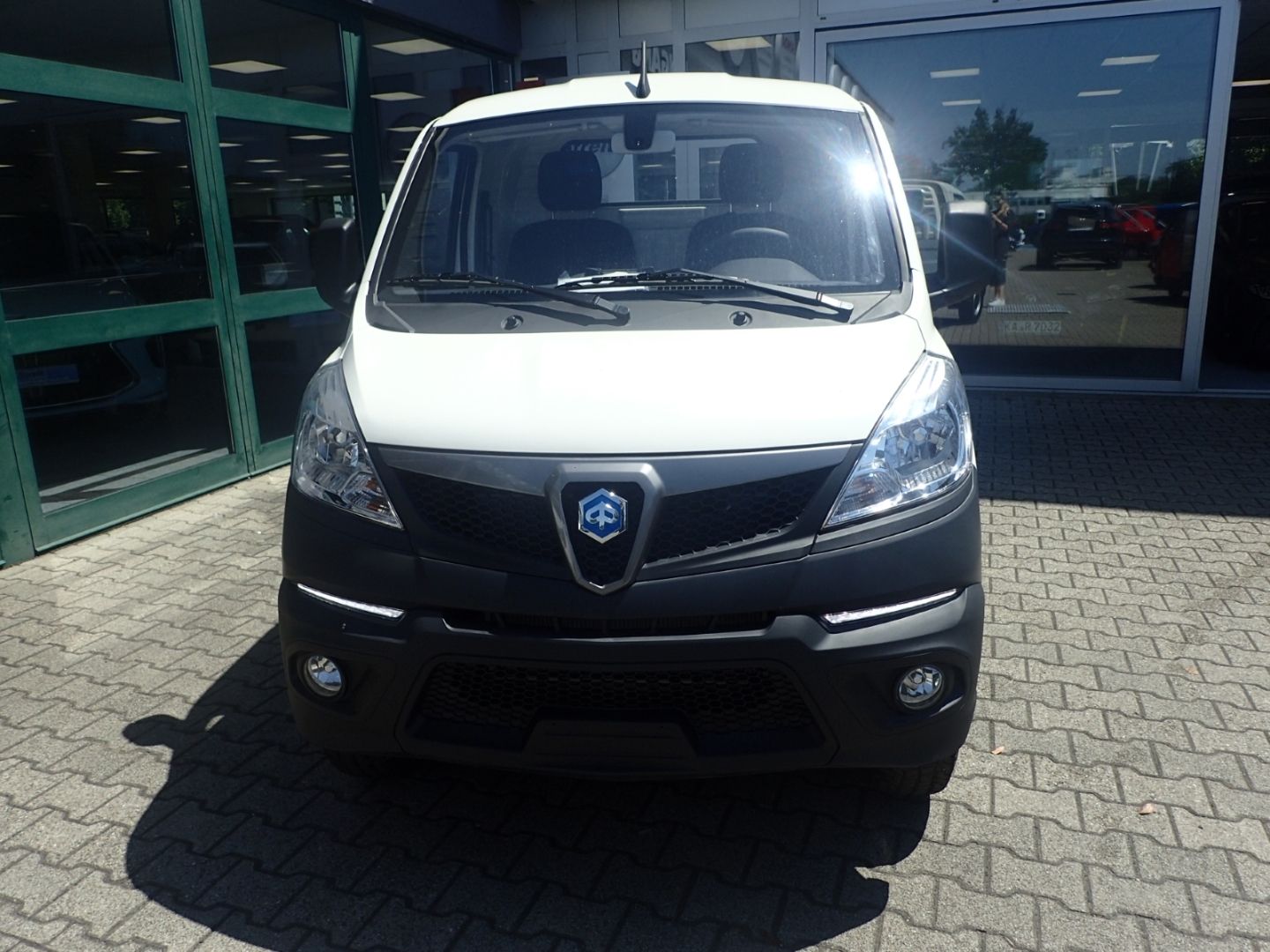 Fahrzeugabbildung Piaggio Porter NP6 Singlewheel Pick-up 2,8m Ladefläche L