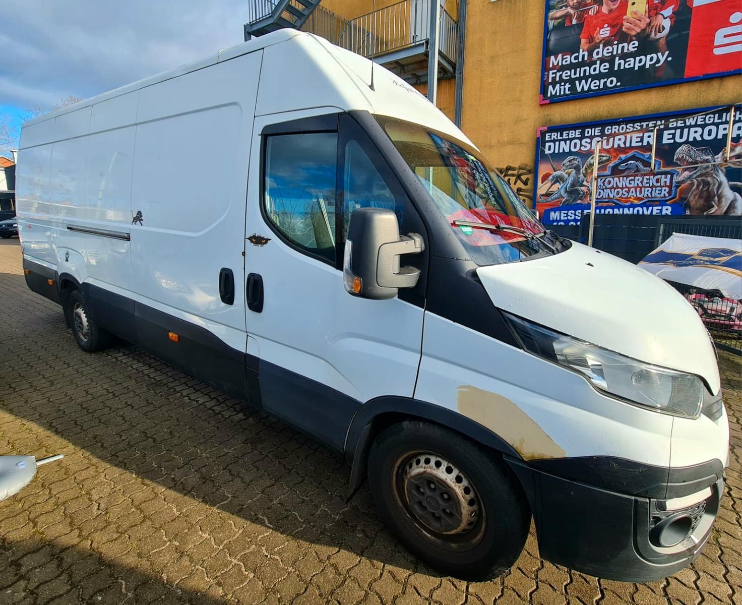 Iveco Daily Neue MOTOR TUV Neu IS35SC2AA MaxiRS 4100mm
