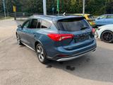 Ford Focus Turnier Active X , Navi, LED, Kamera - Ford Focus: Active X