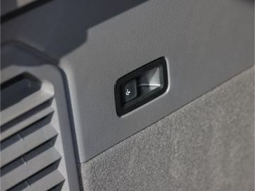 Volkswagen T7 Multivan Edition lang 2.0 TDI DSG AHK Navi Ka