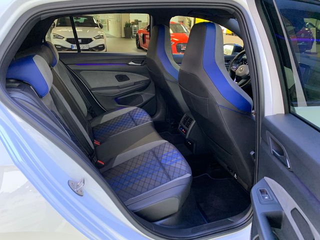 Golf R 2.0 TSI DSG 4MOTION OZ 19"/KW/APR/Akra