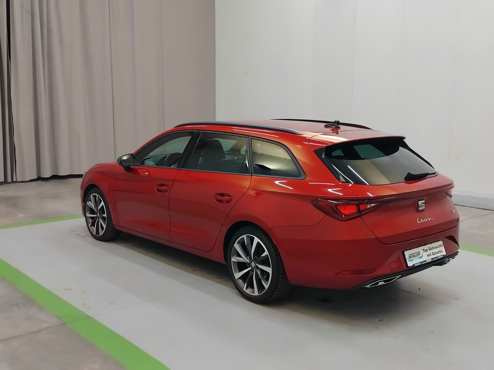 Seat Leon (06/2026, Benzin)