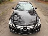 Mercedes-Benz E 350 Coupe AMG-Line Super Optik wenig km - mit Diesel-Antrieb: Sportwagen