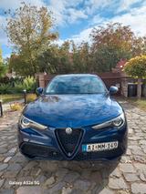 Alfa Romeo Stelvio 2.0 Turbo 16V 147kW Sprint AT8-Q4 Sprint - Alfa Romeo Stelvio Sprint
