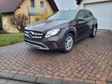 Mercedes-Benz GLA 220 d 4M Autom. Urban 360°, Schlechtwegefah  - Mercedes-Benz GLA-Klasse von privat