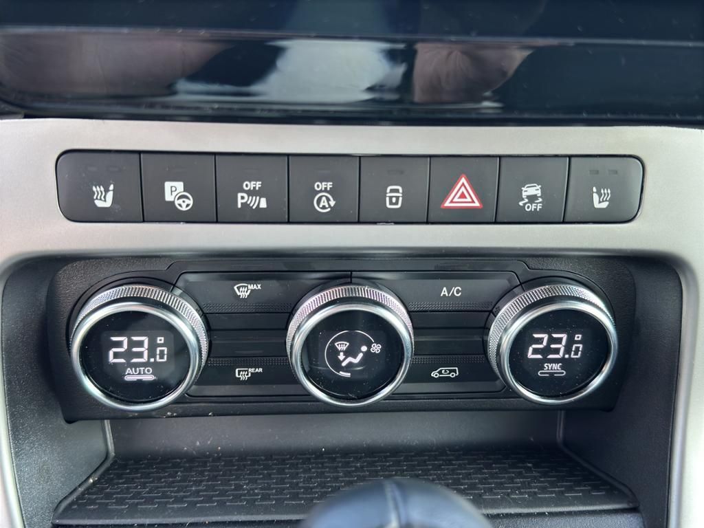 Fahrzeugabbildung Mercedes-Benz T 180 PROGRESSIVE Lang 7 Sitzer AHK*Navi*LED*PDC
