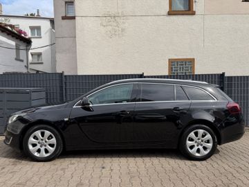 Opel Insignia - 12