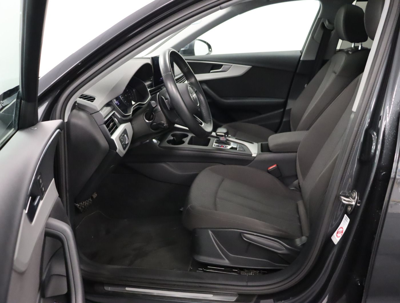 Audi A4 - Bild 7
